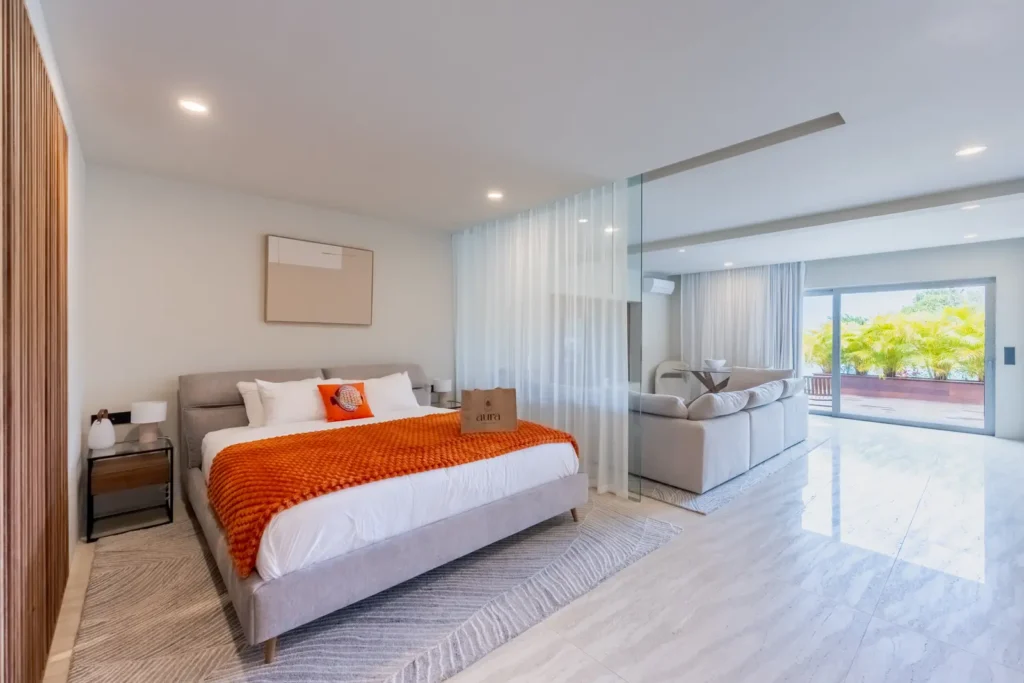 Villa 6, Studio with direct access to the pool, interior or terrace view.