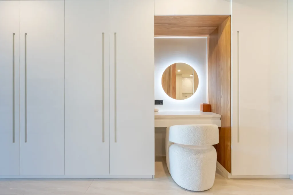 Villa 6, Studio with direct access to the pool, interior or terrace view.