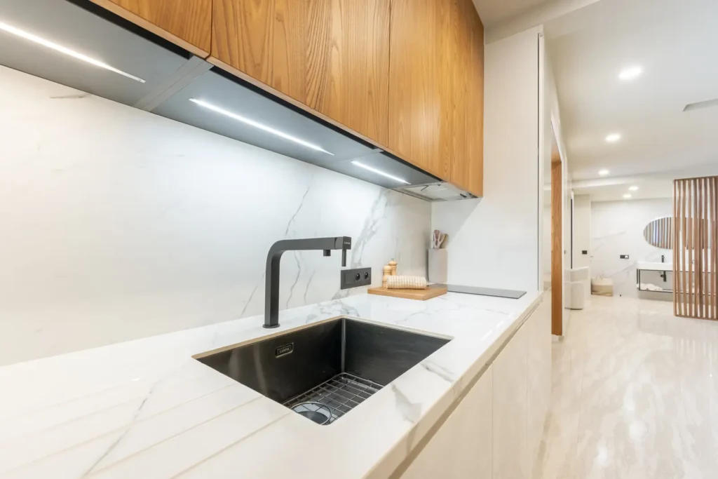 Villa 6, Studio with direct access to the pool, interior or terrace view.