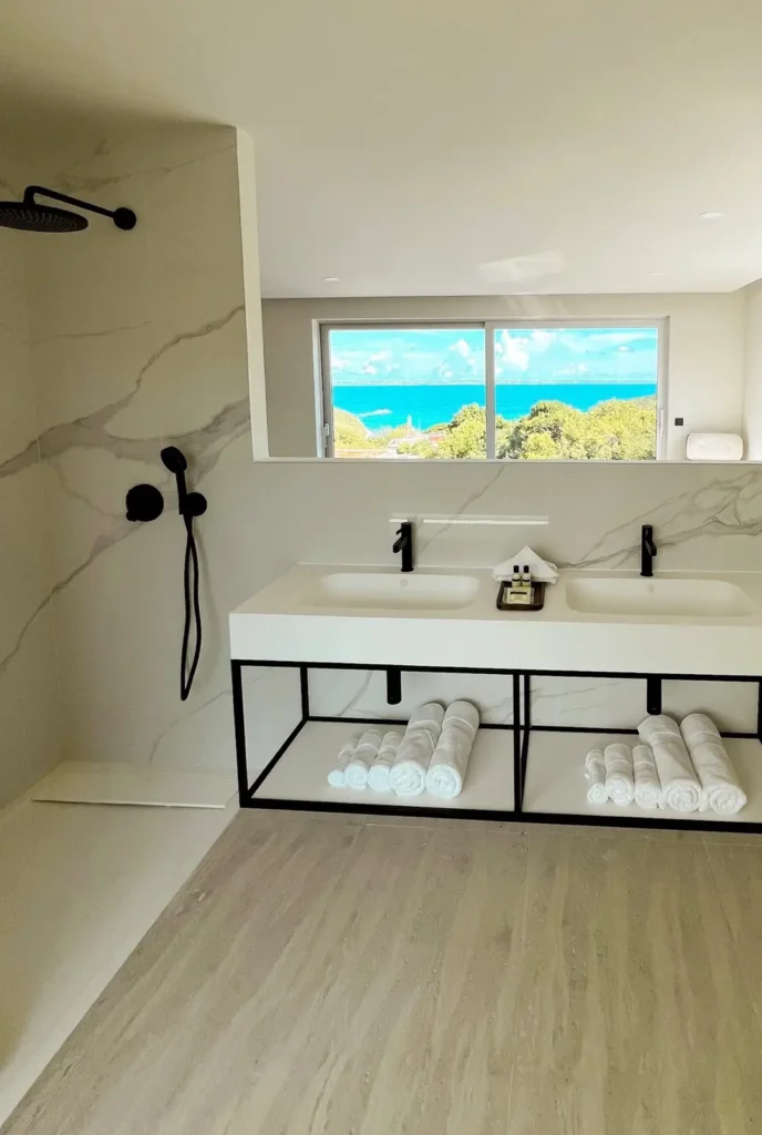 Villa 7, 1 room ocean view, interior or terrace view.