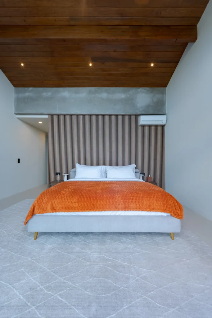 Villa 8, 2 rooms ocean view and jacuzzi, interior or terrace view.
